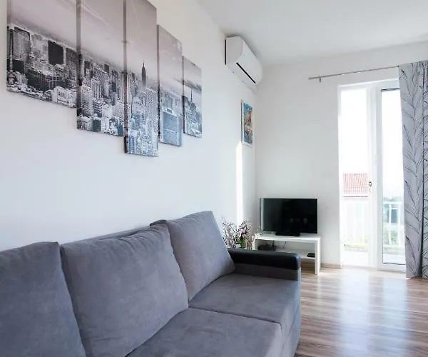 Blue Horizon ドゥブロブニク